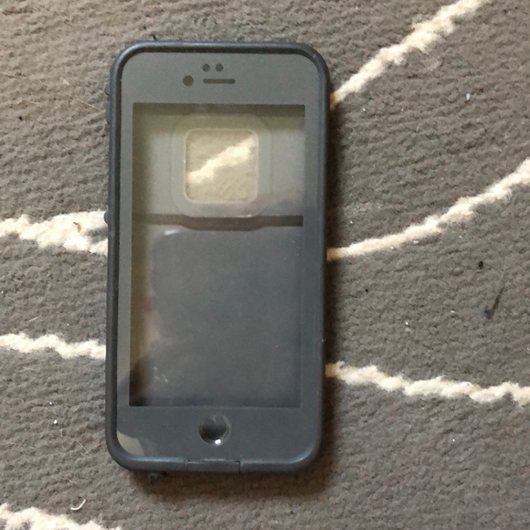 Phone case - Picture 2 of 2